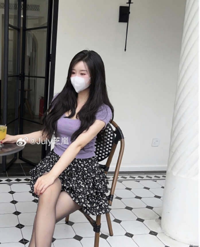 软妹小九九维密图片视频资源,July芝岚weme中的经常瞬间